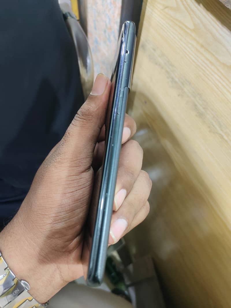 One Plus 10 Pro 3