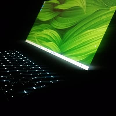 Razer Blade 14 - Ryzen 9 5900HX - RTX 3060 6GB - 16GB RAM - 1TB SSD