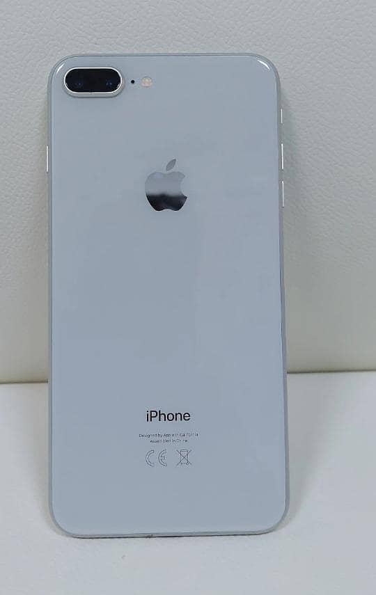 Apple iPhone 8 Plus 0