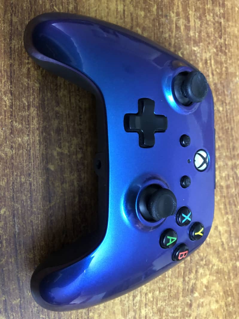 Xbox one with box 0