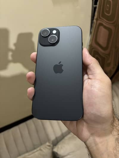 Apple iPhone 15