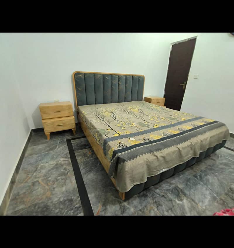 bed set complete neat condition 1