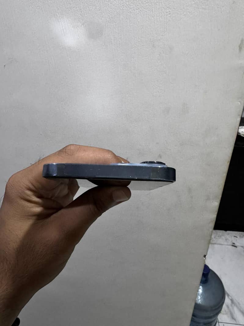 IPHONE 13 PRO MAX 1