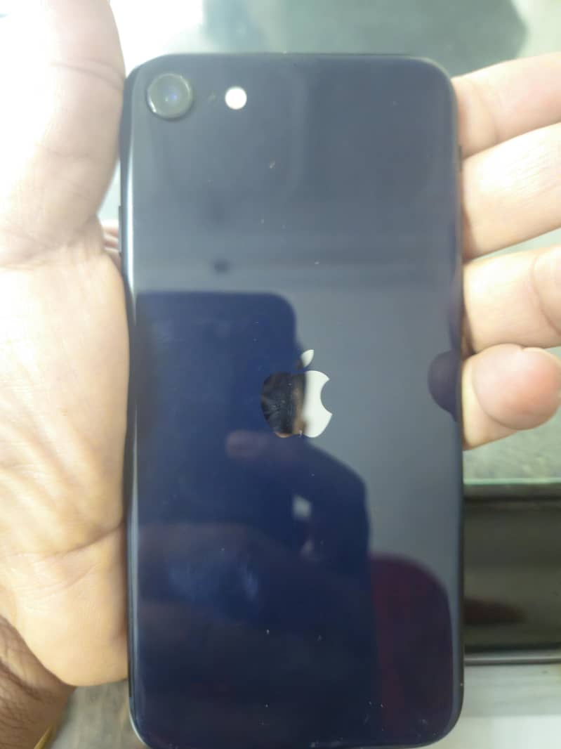 Apple iPhone SE 3rd Gen 5