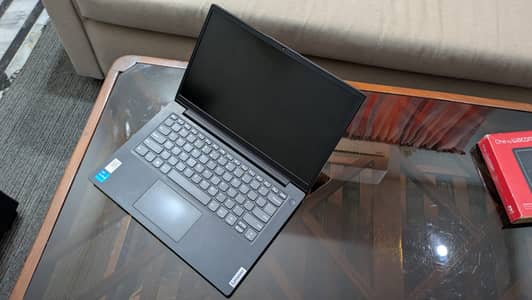 Lenovo V14 G3