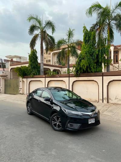 TOYOTA COROLLA GRANDE 2018