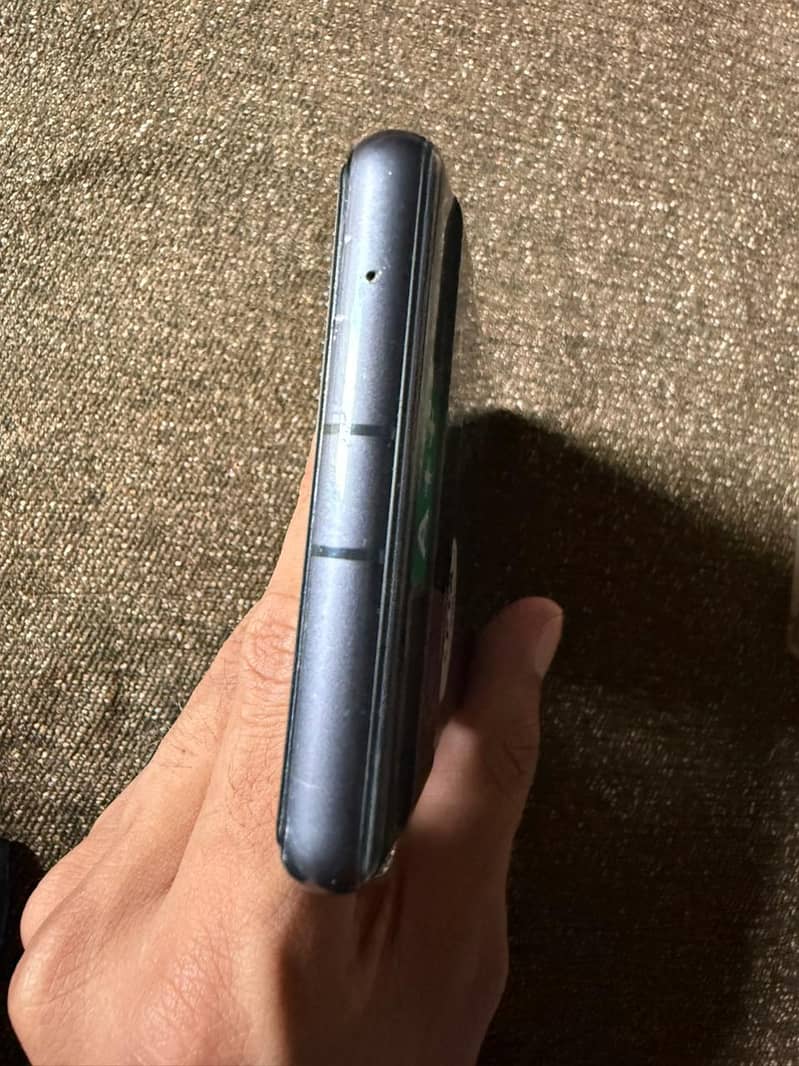 Google Pixel 7a 3