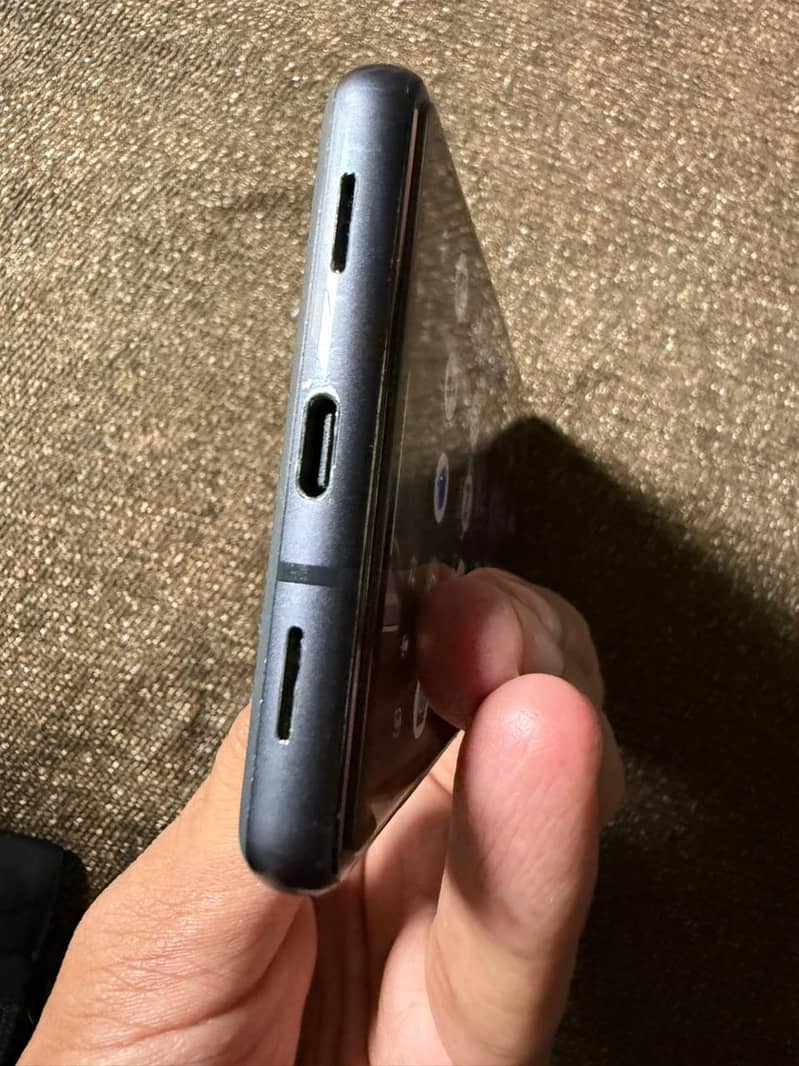 Google Pixel 7a 4