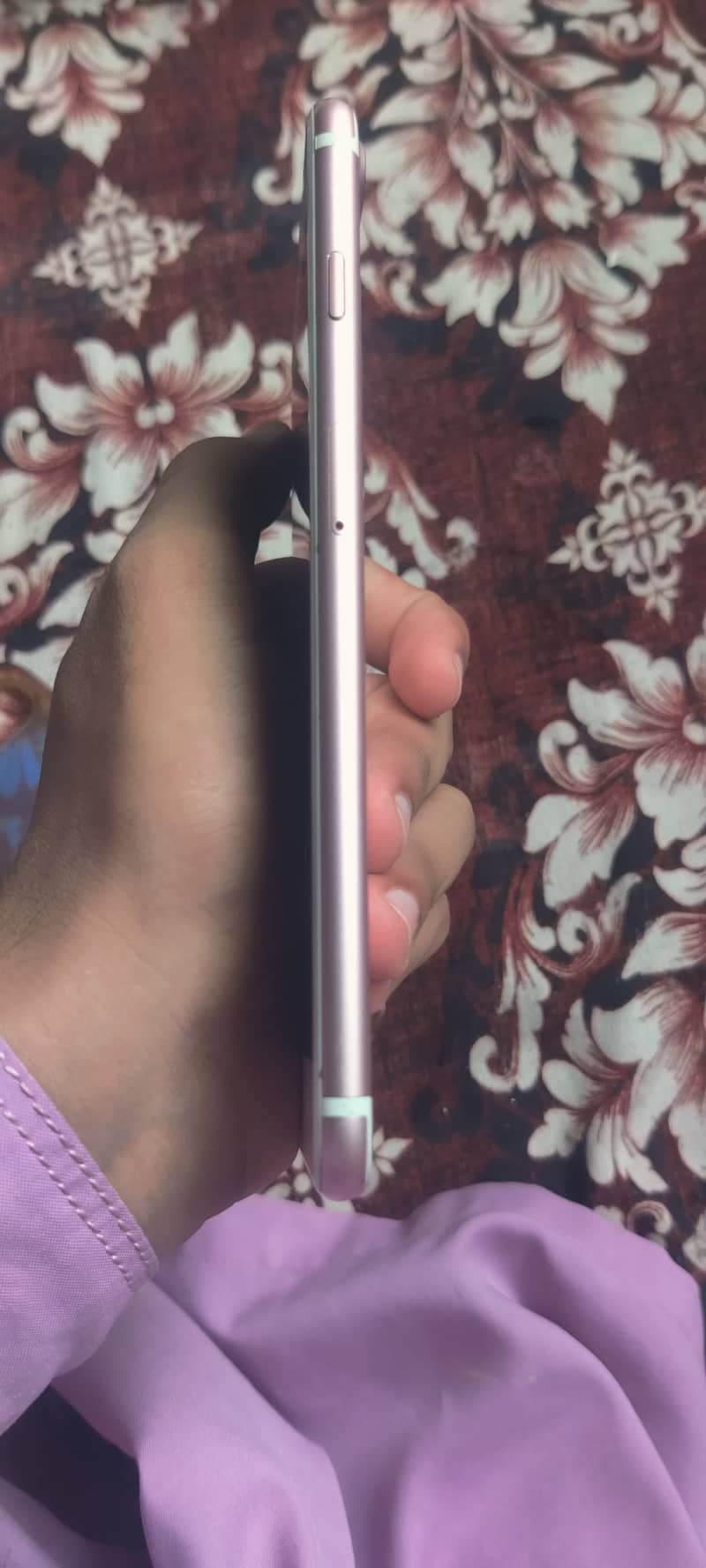 Apple iPhone 7 Plus 2