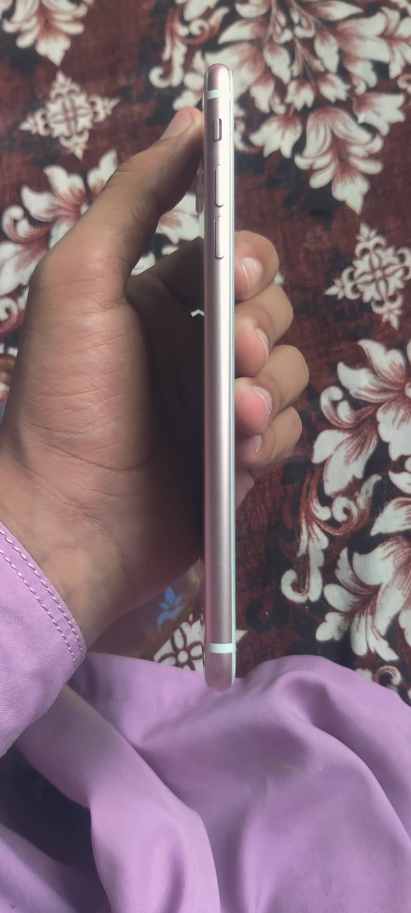 Apple iPhone 7 Plus 6
