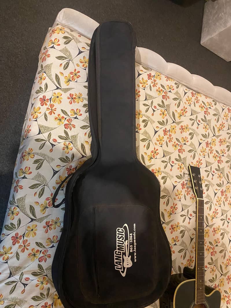 Guitar. 3