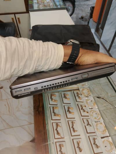 urgent sell out model hp laptop