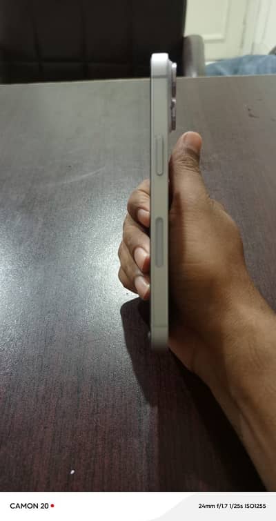 Apple iPhone 14