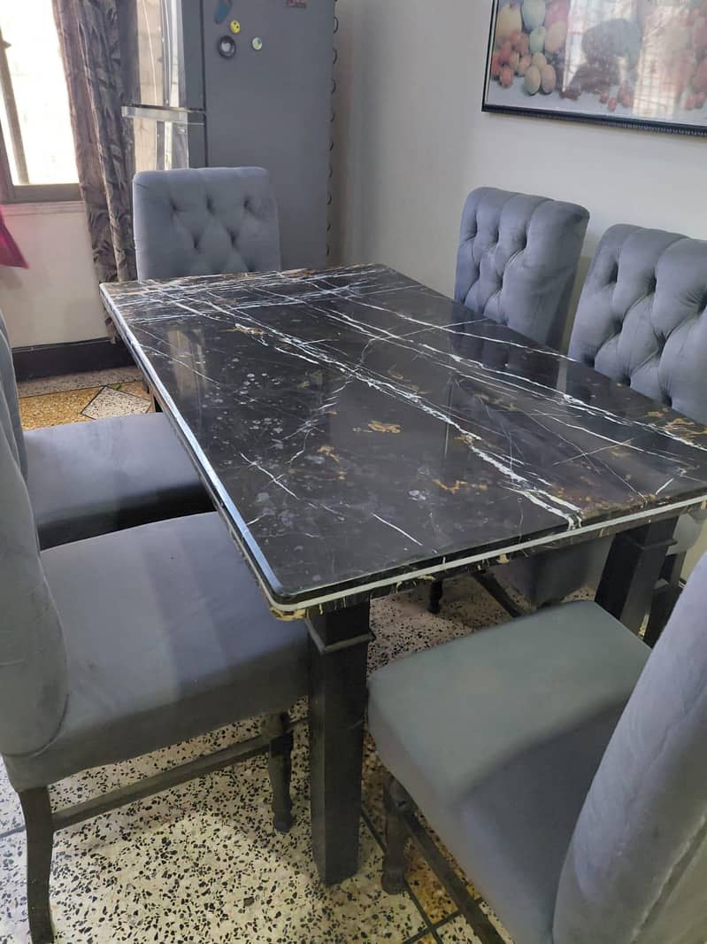 DINING TABLE WITH MARBLE TOP 0