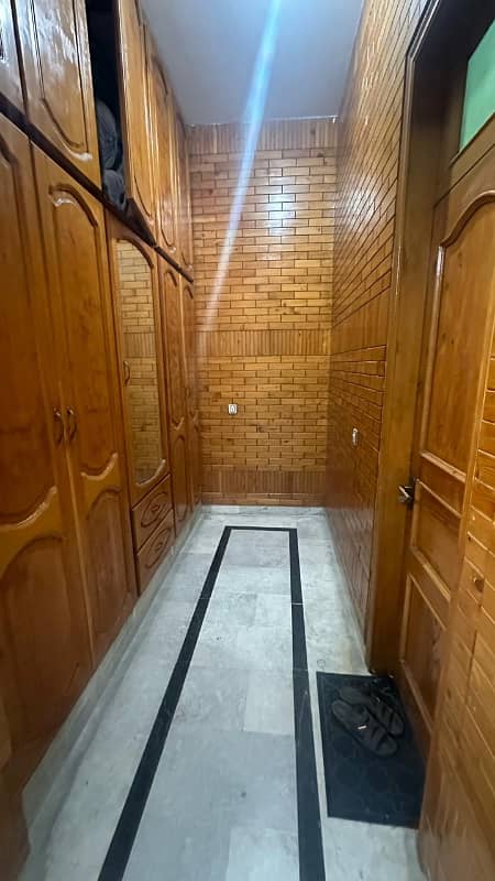Upper portion for rent 5