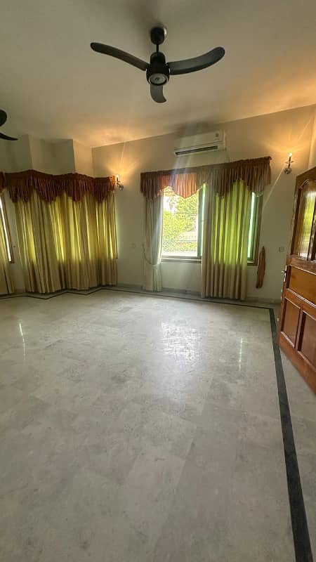 Upper portion for rent 10
