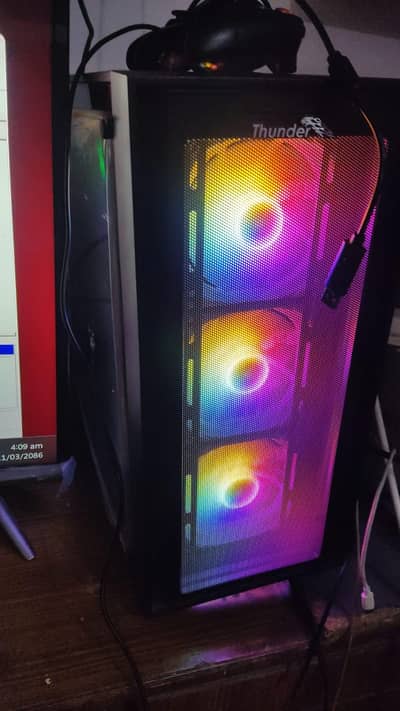 Thunder  Gaming PC with Monitor and Two controllers
