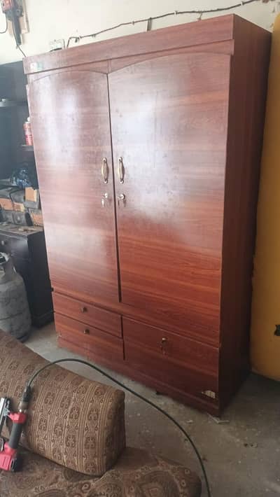 2 Door Wooden Wardrobe / Almari – Good Condition