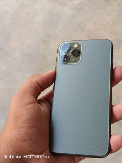 11 Pro 256GB factory unlocked exchange possible