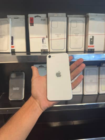 Apple iPhone SE