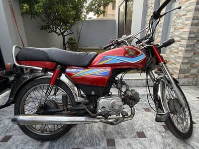 Honda CD 70 – Red (2020) | Excellent Condition | Well Maintained