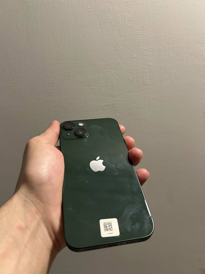 Apple iPhone 13 2