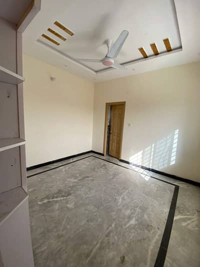 2nd Floor (Top Floor) Portion for a small family For Rent In I-10/1.
