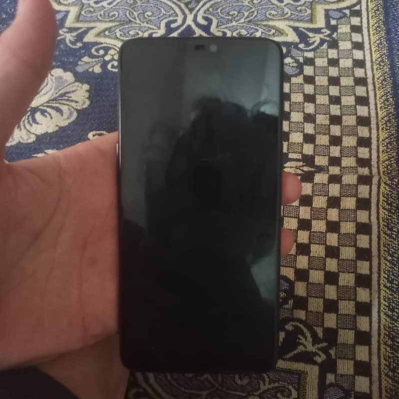 One Plus 6T 1