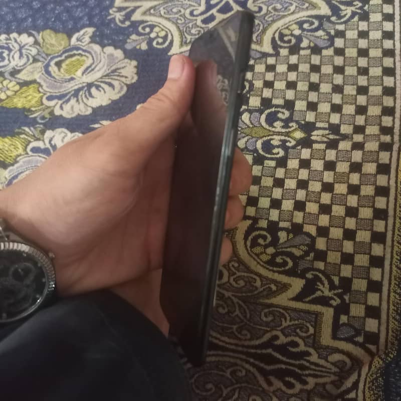 One Plus 6T 2