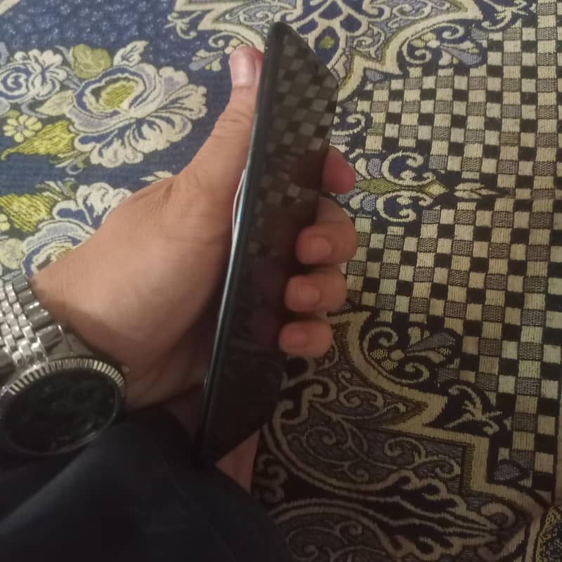 One Plus 6T 3