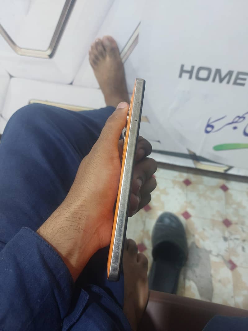 Infinix Note 30 4