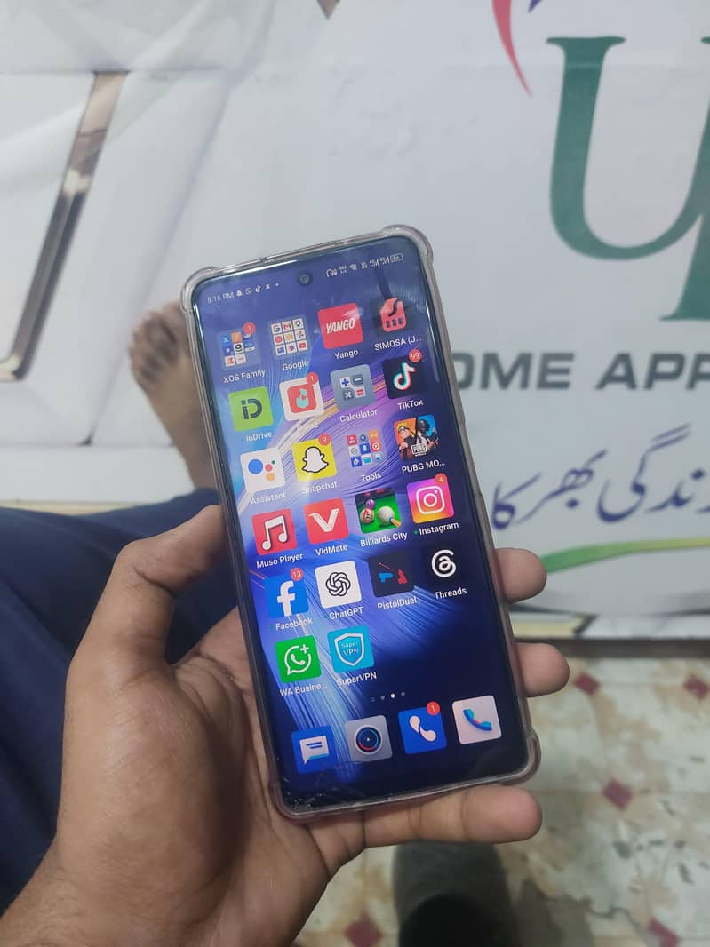 Infinix Note 30 7