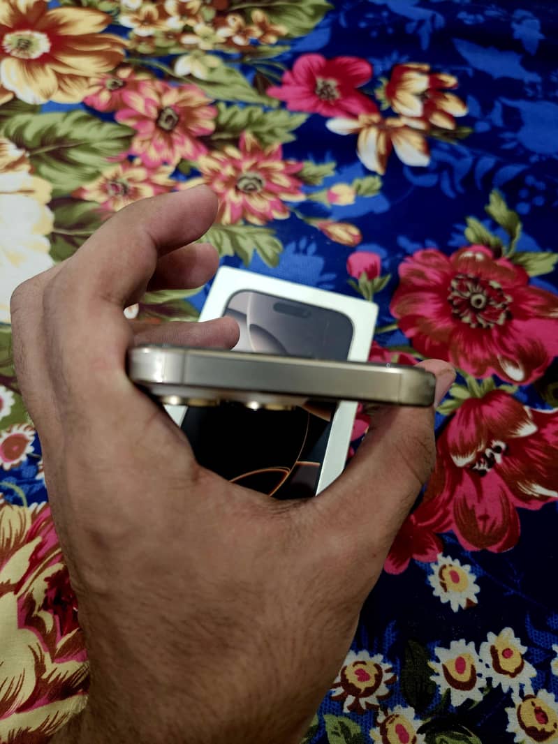 iPhone 16Pro jv 5