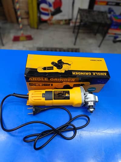 Angle Grinder 4" DeWalt