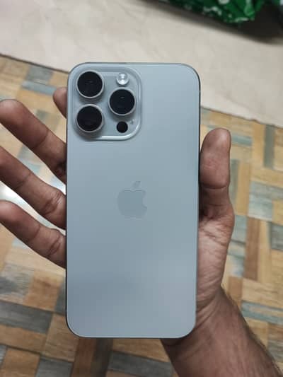 Apple iPhone 15 Pro Max