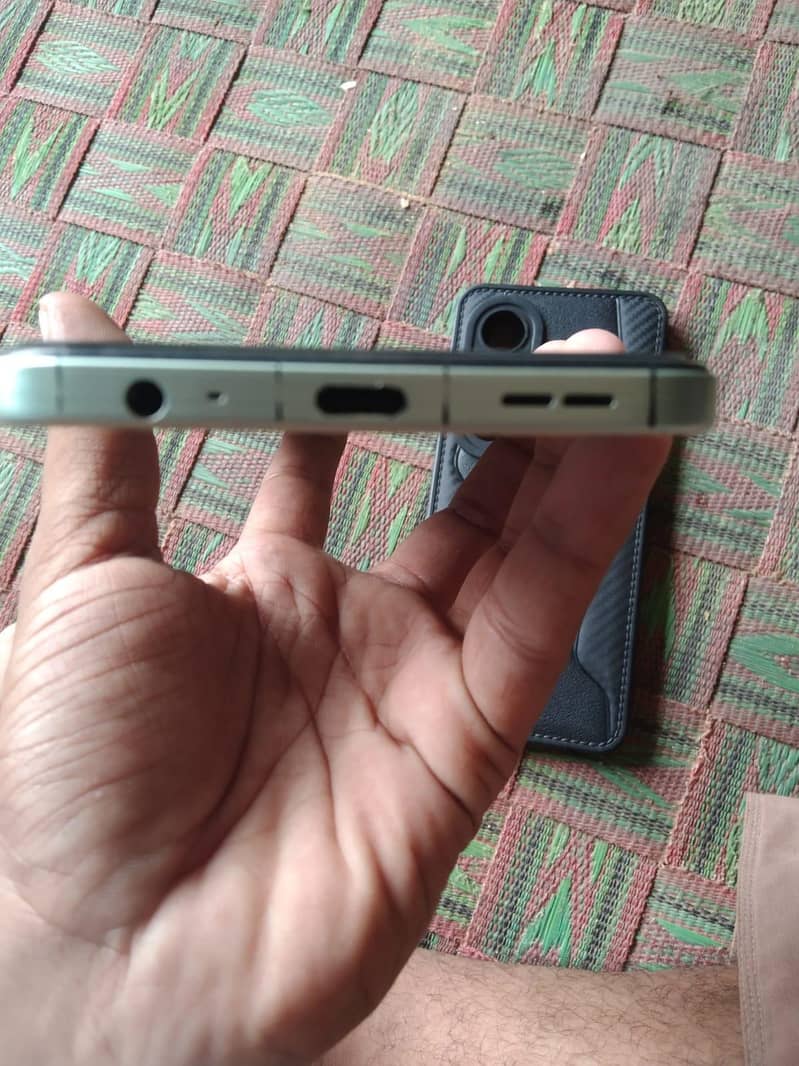 Itel S25 1
