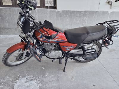 Suzuki GS 150 SE Special Edition 2022 | Excellent Condition