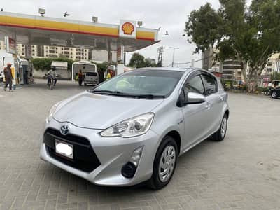 Toyota Aqua 2015 (Push Start)