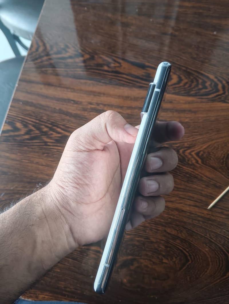 Google Pixel 6 Pro 2