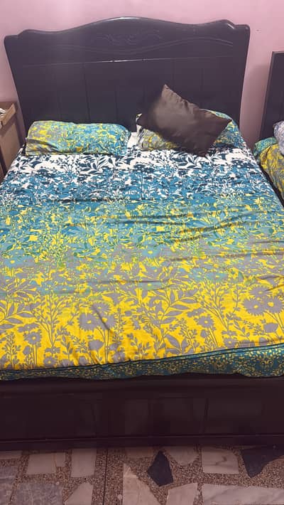 Double Bed And Dreesing table