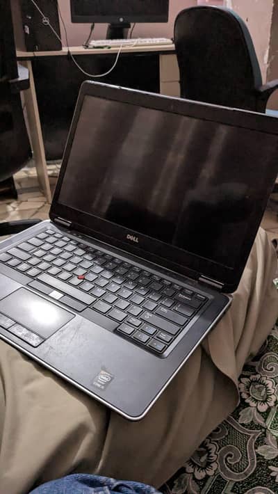 Dell Latitude E7440 core i5 4th generation 12gb DDR3 RAM