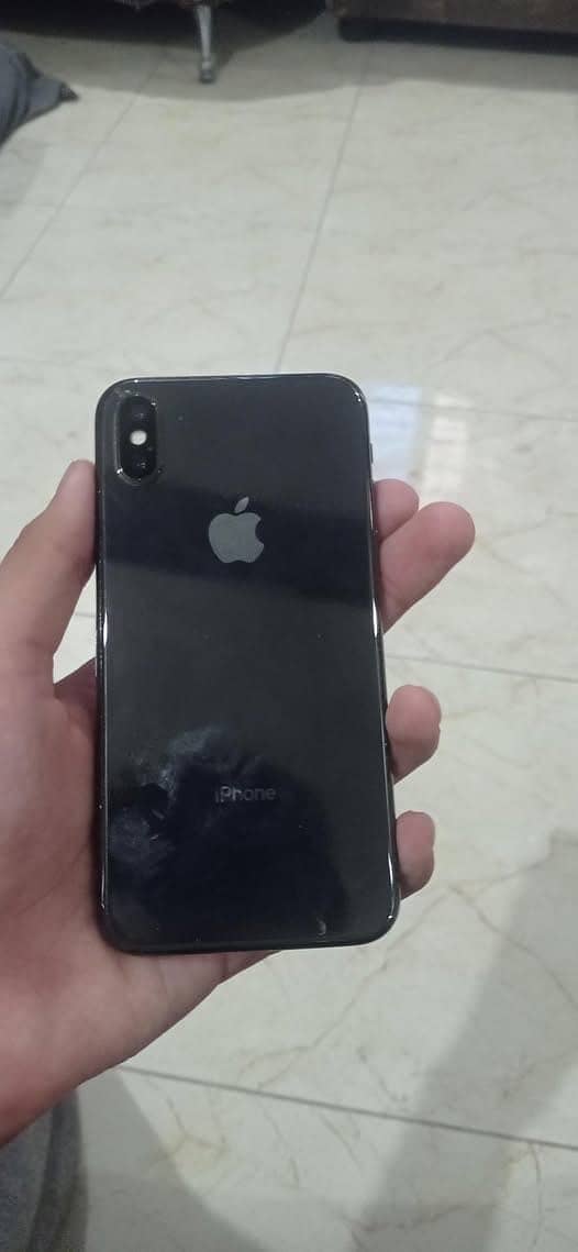 Apple iPhone X 4