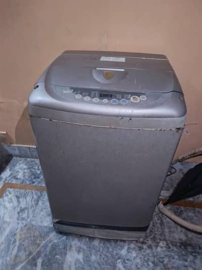 LG Automatic Washing Machine