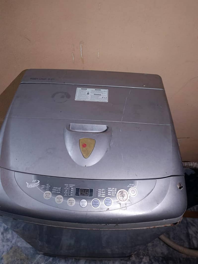 LG Automatic Washing Machine 4