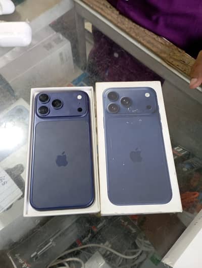 Apple iPhone 17 Pro Max Dummy