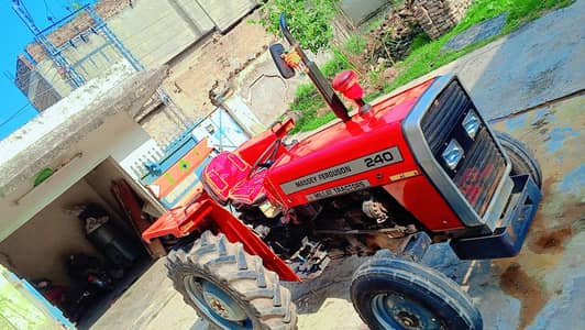 Massey 240 2018/19
