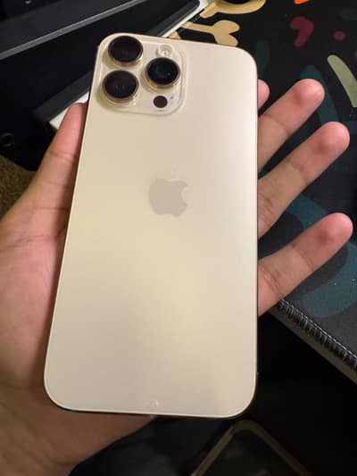 Apple iPhone 16 Pro Max