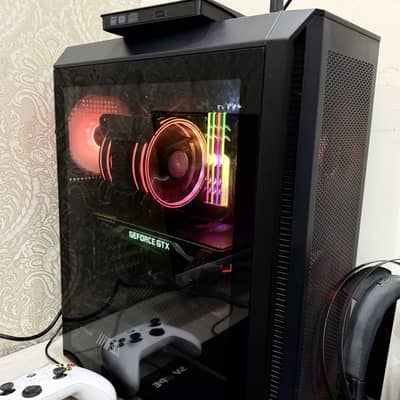 Gaming PC tower only i7-7800 7th gen 32gb DDR4 gtx1080FE