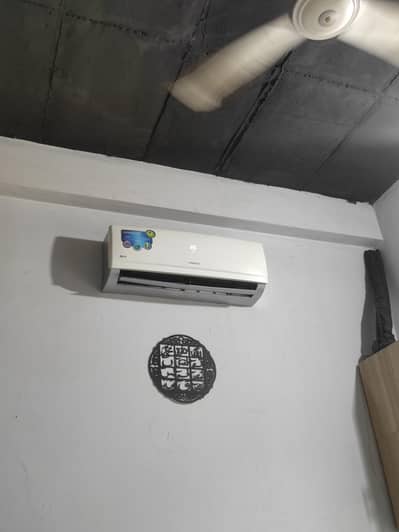 Kenwood inverter ac 1,'5 ton for sale -good condition