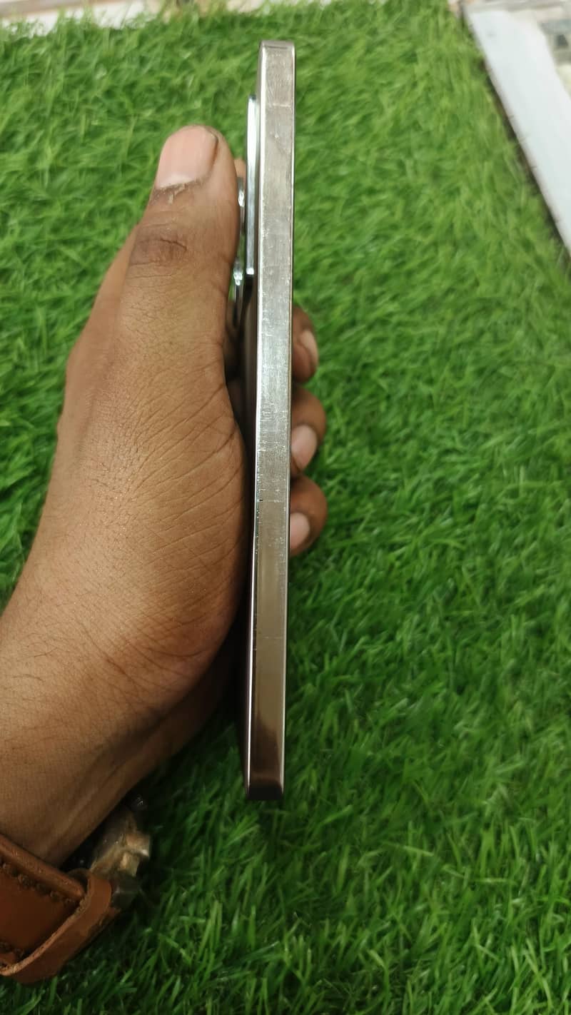 Infinix Note 40 2